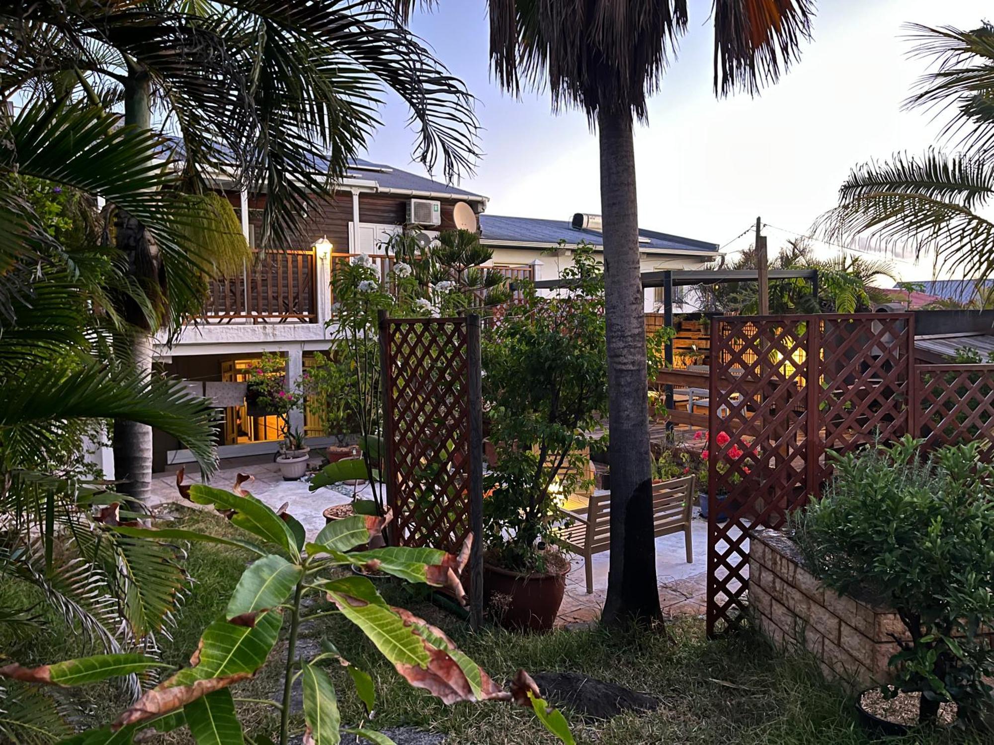 Kazyab Bed and Breakfast Saint Pierre Εξωτερικό φωτογραφία